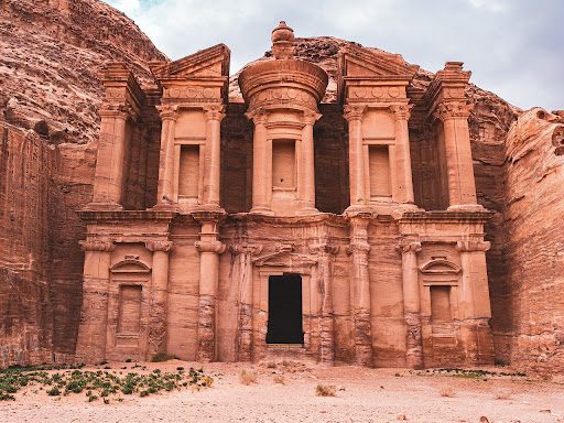 Explorez la Jordanie en Toute Sérénité : 10 Points Clés à Connaître Avant de Partir